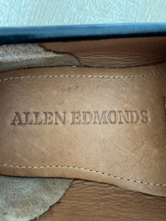 BRAND NEW Allen Edmonds Penny Loafers in Size 10 main image 9